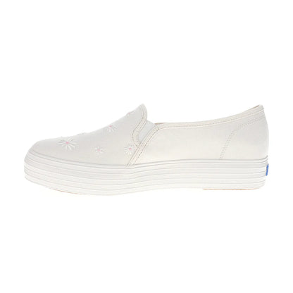 Triple Decker Canvas Daisy Embroidery Slip On
