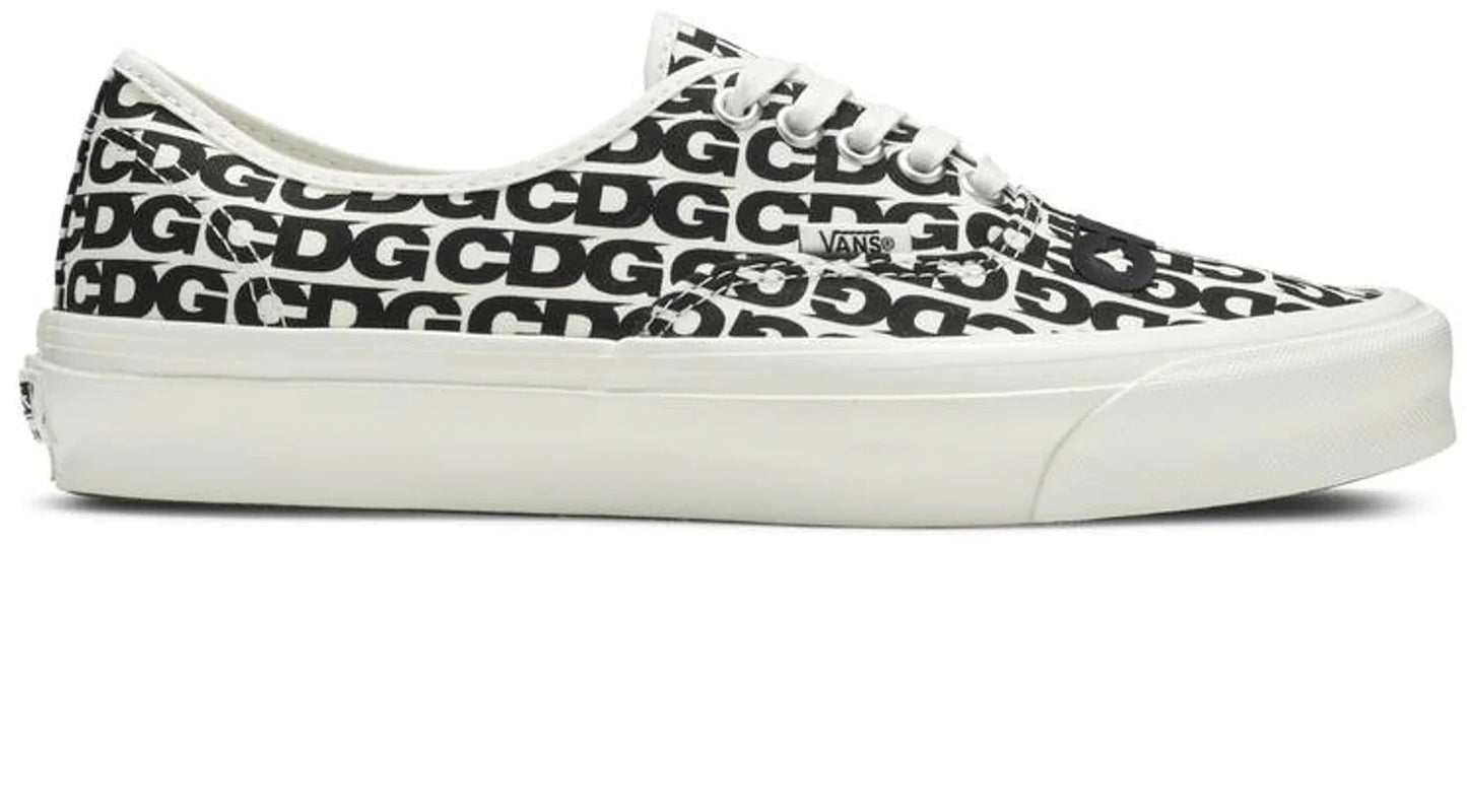 Authentic Comme des Garcons Black Heel Tab (Curved Rubber)